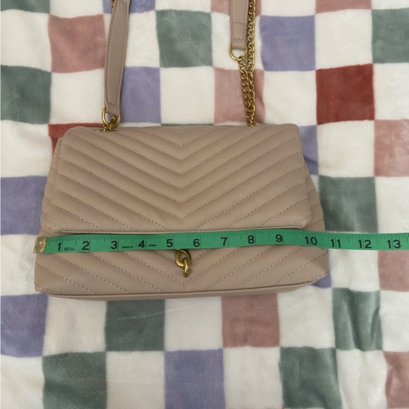 NEUTRAL CHEVRON PURSE - Picture 5 of 6
